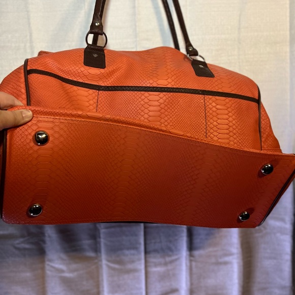 Guess large duffle tote bag orange tan cream - Picture 4 of 10